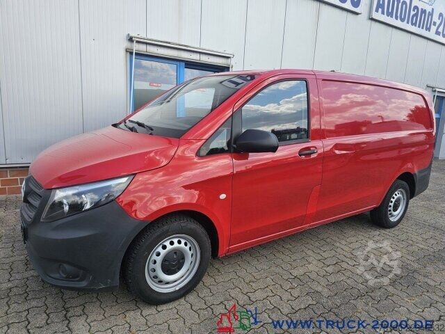 Panel van Mercedes-Benz Vito 109 CDI lang 1.Hd 3-Sitze AHK TüV bis 08/27