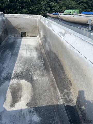 Kipper Auflieger Langendorf SKA 24/30  Mulde thermoisoliert mit Bodenisolierung unter dem Muldenboden