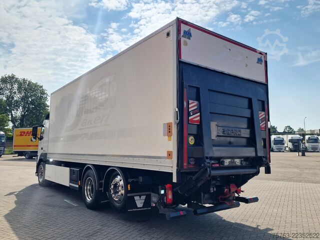 Suitcase Volvo FM 460 full air - VEB - Zepro lift
