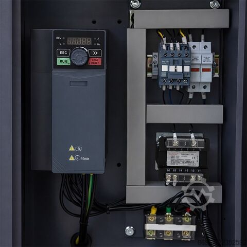 Screw Compressor with VSD CORMAK LUFT 1000 VSD+PM SMART
