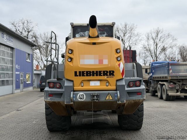 Radlader LIEBHERR L566 XPower Radlader 27,5 Ton *11.900 h *Waage