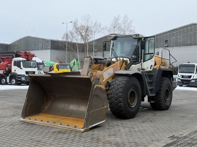 Radlader LIEBHERR L566 XPower Radlader 27,5 Ton *11.900 h *Waage