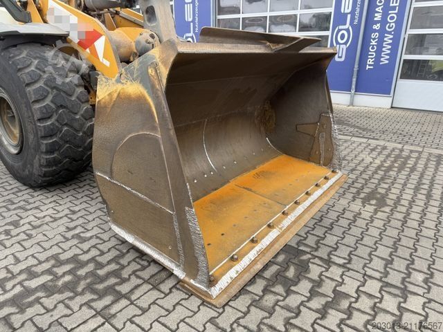 Radlader LIEBHERR L566 XPower Radlader 27,5 Ton *11.900 h *Waage