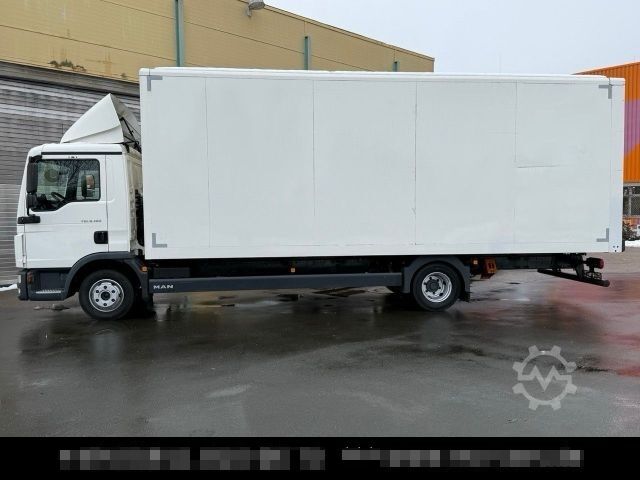 Transporter mit Koffer MAN TGL 8.180 Koffer Möbel Maxi 7,05 m lang 44 m³
