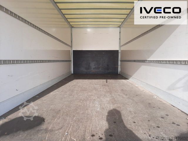 Transporter mit Koffer IVECO Daily 70C18HA8/P / Koffer LBW / Klima