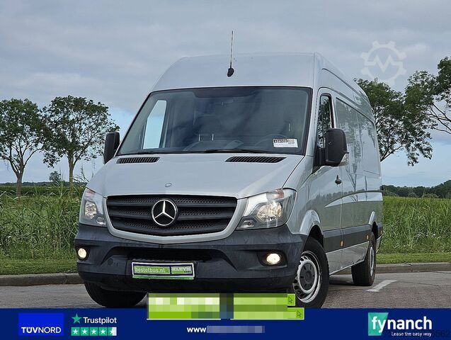 High-roof van MERCEDES-BENZ SPRINTER 316