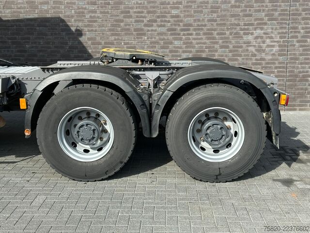  Volvo NH 12.420 6X4 TORPEDO/BULLNOSE/HAUBER