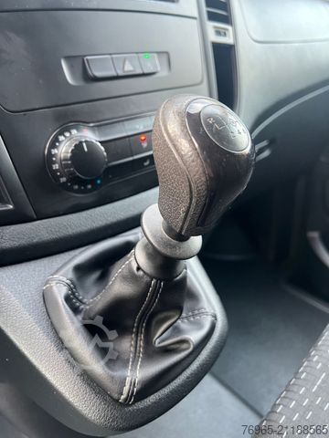 Kastenwagen MERCEDES-BENZ Vito 114 EXTRALANG 6G KLIMA SCHRÄNKE/REGALEN AHK