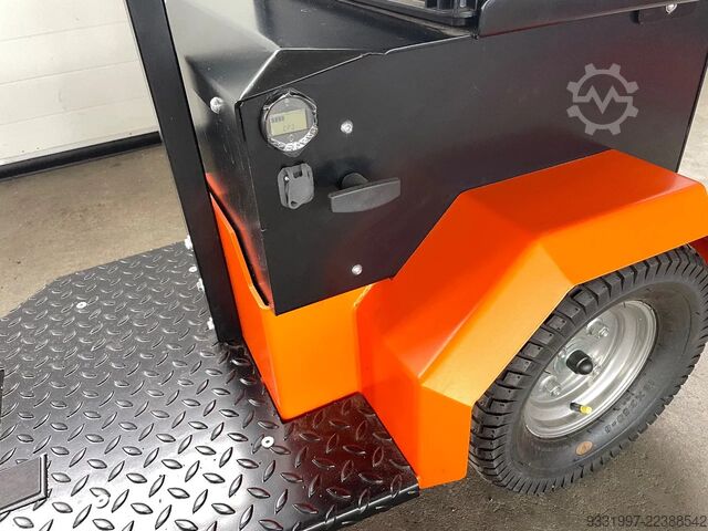 Tow tractor Diversen Trike 3000S statrekker