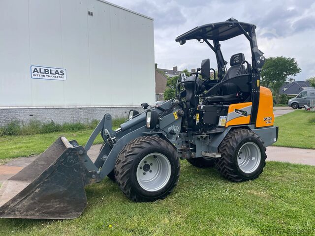 Loader Giant G1500 Xtra kniklader