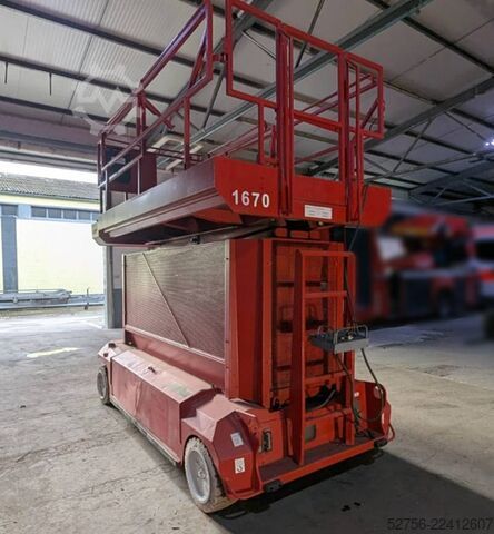 Scissor lift PB Lifttechnik S171-16E