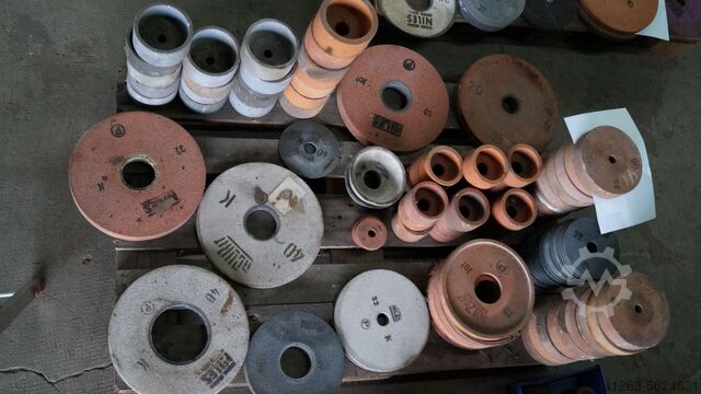 Grinding wheels, grinding stones  