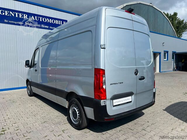 High top van MERCEDES-BENZ Sprinter 215 9G-TR HOCH+LANG KLIMA 3-SITZ KAMERA