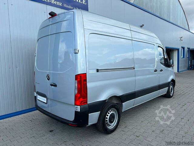 Panel van MERCEDES-BENZ Sprinter 215 9G-TR HOCH+LANG KLIMA 3-SITZ KAMERA