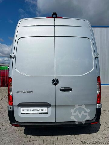 Panel van MERCEDES-BENZ Sprinter 215 9G-TR HOCH+LANG KLIMA 3-SITZ KAMERA
