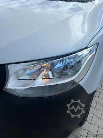 Panel van MERCEDES-BENZ Sprinter 215 9G-TR HOCH+LANG KLIMA 3-SITZ KAMERA