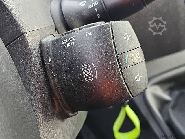 Kipper RENAULT MASTER 2.3 DCI 130 DC KIPPER