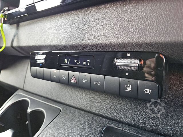 High-roof van MERCEDES-BENZ ESPRINTER L2H2 300 KM WLTP LED