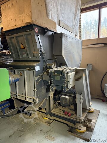 Holzschredder – Paletten-Zerkleinerungslinie ROBUST P150 Twin - pallet crushing line