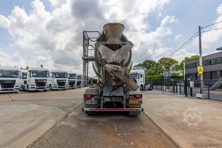 Mixer VOLVO FM 370 - LIEBHERR 10m3
