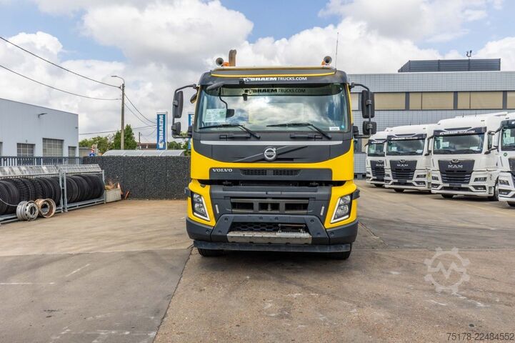 Mixer VOLVO FM 370 - LIEBHERR 10m3