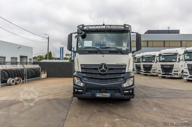 Standard tractor Mercedes-Benz ACTROS 1845 LS+HYDR