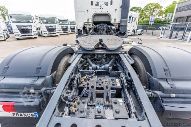Standard tractor Mercedes-Benz ACTROS 1845 LS+HYDR