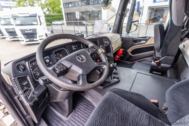 Standard tractor Mercedes-Benz ACTROS 1845 LS+HYDR