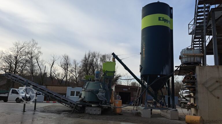 Mobile concrete mixing plant MCF RF 1500 SS