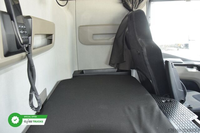 Standard tractor unit MAN TGX 18.470 GX