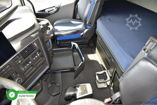 Standard tractor unit VOLVO FH 460 AERO XL ACC i-Save I-ParkCool