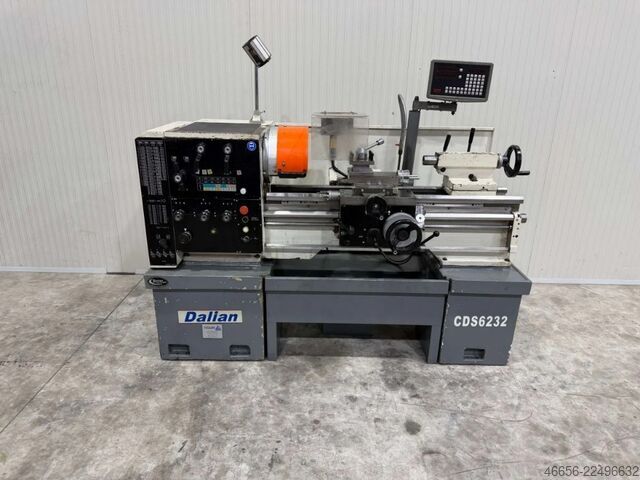 Center lathe Dalian CDS 6232