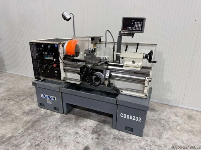Center lathe Dalian CDS 6232