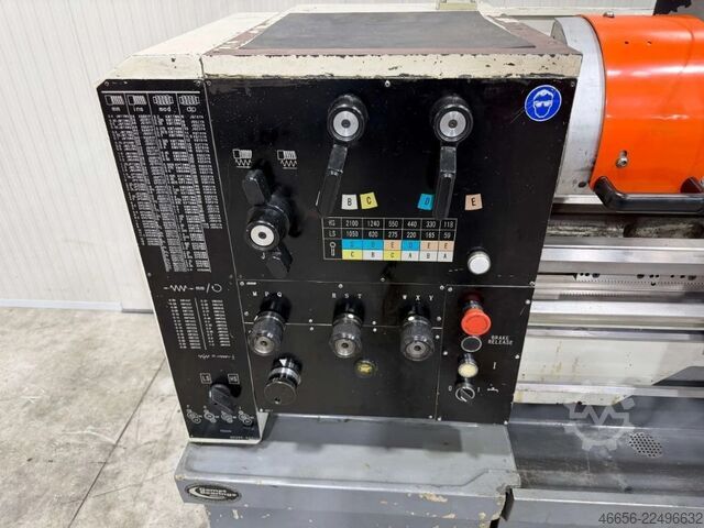 Center lathe Dalian CDS 6232