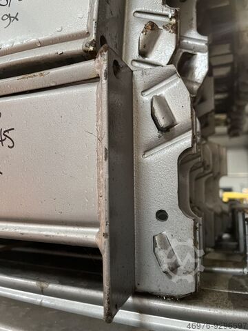 Palettenregal Hochregal Regal Elektrolux/ 19,62 lfm./ Ständer: 5.105 x 990 mm/ Traversen: 2.700 mm