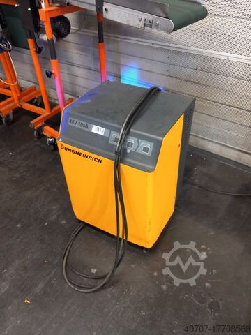 Reach truck forklift Jungheinrich ETV 325 2500kg 7400mm