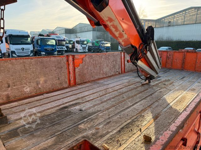 Autokran RENAULT Premium Lander Pritsche mit Kran FASSI