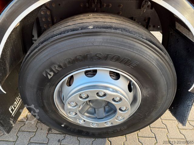 Autokran RENAULT Premium Lander Pritsche mit Kran FASSI