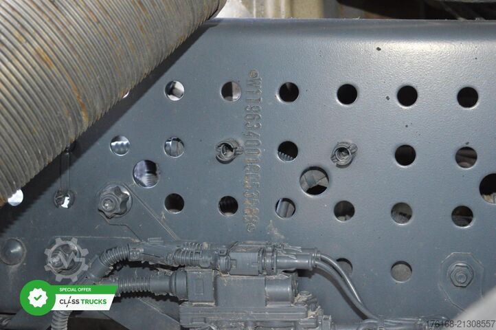Standard tractor unit MERCEDES-BENZ Actros 5 1845 BigSpace