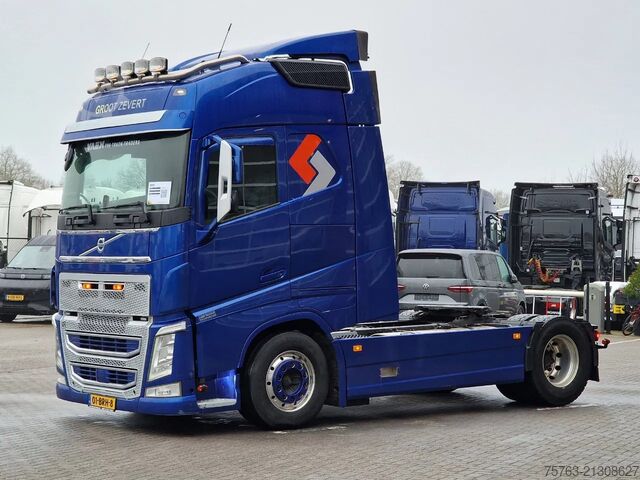 Standard-SZM Volvo FH 13.500 Globetrotter 4x2 - I parkcool - Full ...