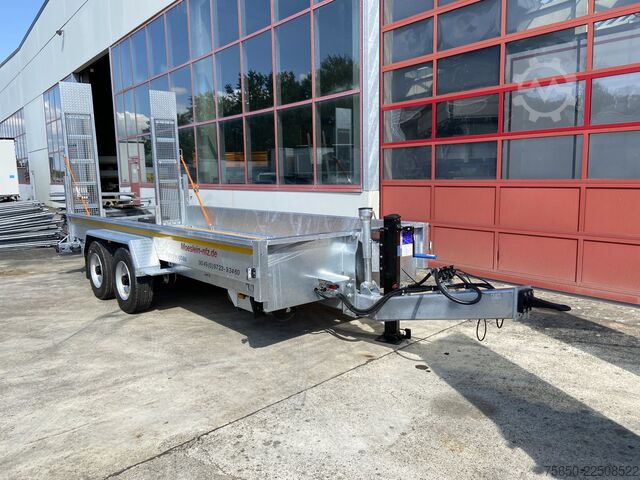 Low loader trailer Möslein TT 11-E 5,50 - 2  Tandemtieflader5,50 m x 2 m, Feuerverzinkt