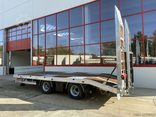 Low loader trailer Möslein TT 21-6,5  21 t Tandemtieflader, Luftgefedert, NEU