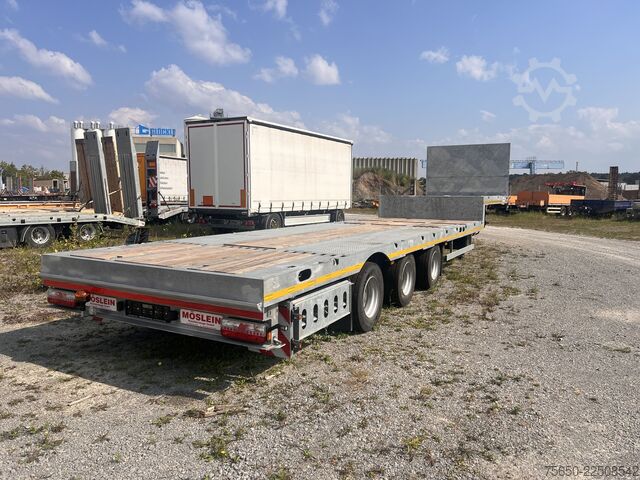Low loader semitrailer Möslein ST 3 Plato 8,7  3 Achs Satteltieflader Plato 45 t GGfür Fertigteile, Baumaschinen