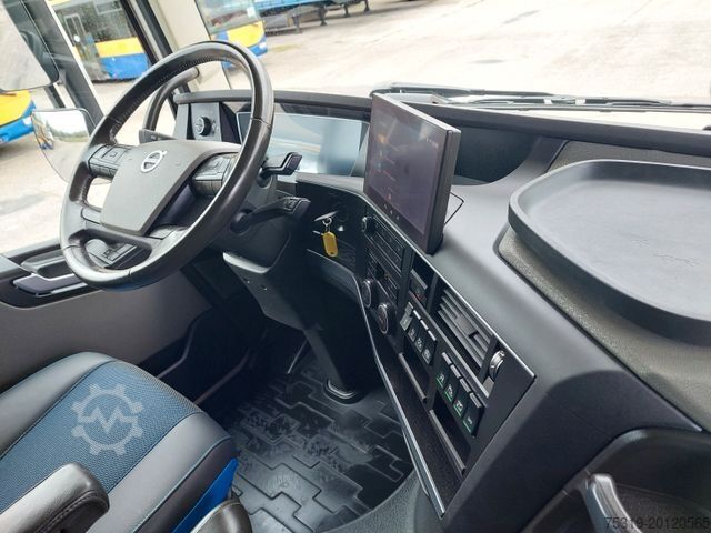Standard SZM VOLVO FH 13 Globetrotter XL 500