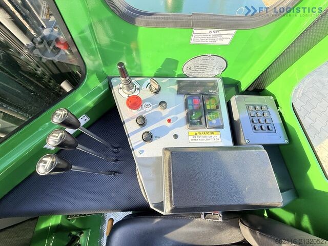 Vierwegestapler Combilift C4000 GAS TRIPLEX 6900 FREE-LIFT CABIN