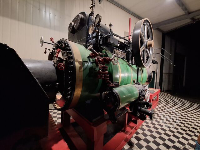 Vintage tractor Lanz Zweizylinder- Verbund-Heißdampf-Lokomobil