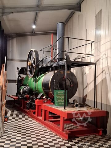 Vintage tractor Lanz Zweizylinder- Verbund-Heißdampf-Lokomobil