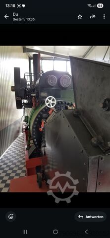 Vintage tractor Lanz Zweizylinder- Verbund-Heißdampf-Lokomobil