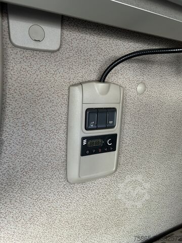 Standard tractor DAF XF 440 FT SC / 942 dkm / Tacho V2 / 2 Tanks / N...