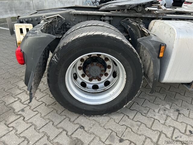 Standard tractor DAF XF 440 FT SC / 942 dkm / Tacho V2 / 2 Tanks / N...